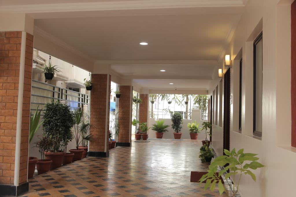 Our Nest Hotel Hajdarabad Zewnętrze zdjęcie
