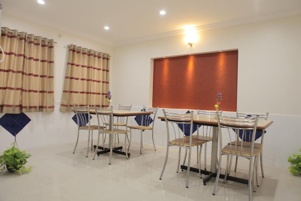 Our Nest Hotel Hajdarabad Zewnętrze zdjęcie