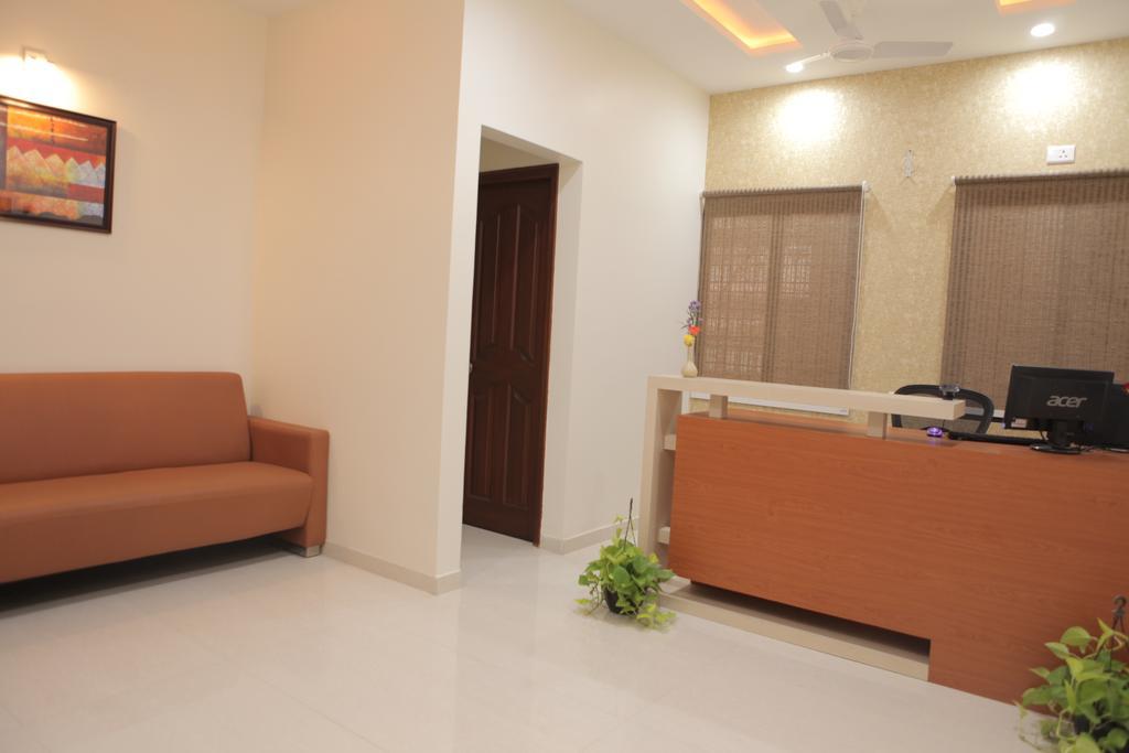 Our Nest Hotel Hajdarabad Zewnętrze zdjęcie
