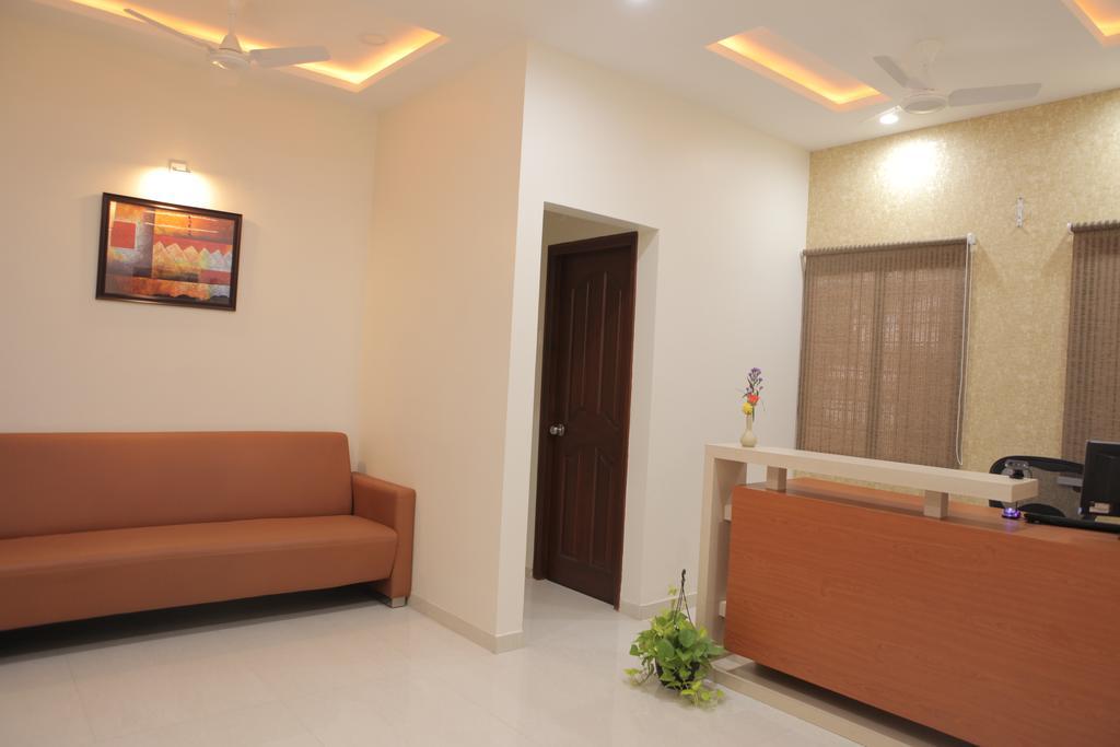 Our Nest Hotel Hajdarabad Zewnętrze zdjęcie
